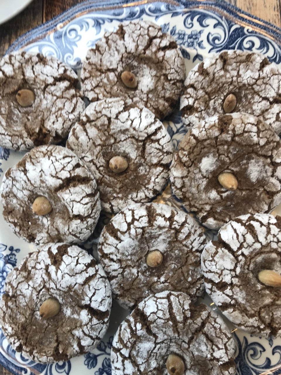 Cioccolato, espresso e biscotto alle mandole Espresso - chocolate and almond biscuit